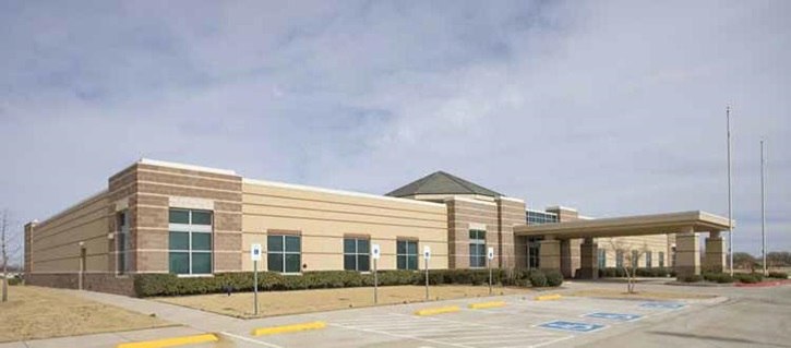 The one-story, 40,633 square foot Abilene Doctors Hospital and Surgical Center, completed in 2005 but currently vacant, is located on the growing west side of Abilene, a city about 120,000 people in West Central Texas. (Photos courtesy of Colliers International) 