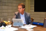 Mark Toothacre of Pacific Medical Buildings listens to the discussion during the Healthcare Real Estate InsightsTM Editorial Advisory Board meeting in November 2015.  HREI™ photo