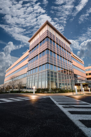 One of the 24 buildings that IRA Capital acquired from Healthcare Realty Trust is the 99,526 square foot Doctors Office Building III on the campus of the 342-bed Ascension Saint Alexius hospital in Hoffman Estates, Ill, outside of Chicago.
Photo courtesy of Newmark